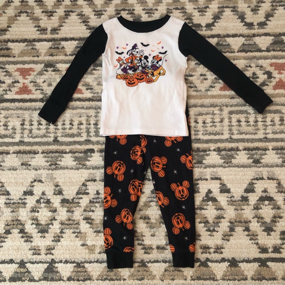 🎃Mickey Mouse Halloween Flannel Pajamas